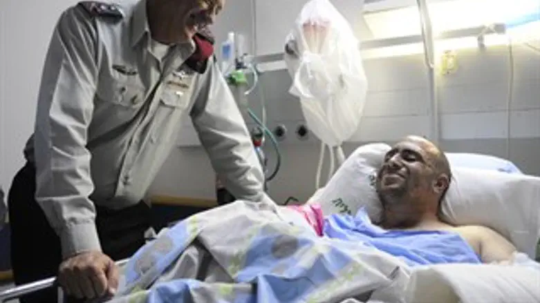 הרמטכ"ל עם סרן שילון