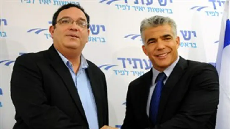 יאיר לפיד והרב שי פירון