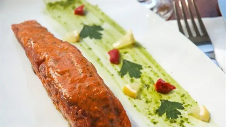 דמיינו לעצמכם את השילוב האקזוטי בין מתיקות של חלב קוקוס לבין חריפות של פלפל אדום— חגיגת הטעמים הזאת מתרחש