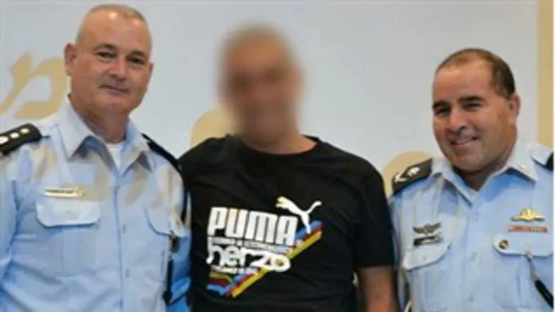 הפליל עשרות סוחרי סמים