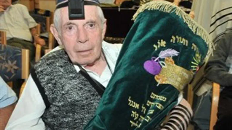 אריה שדה חגג בר מצווה