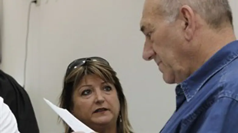 אהוד אולמרט שולה זקן