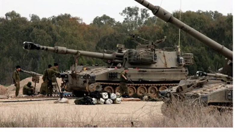 IDF returns fire on Goland Heights