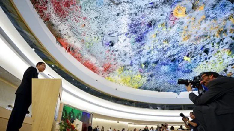 UN Secretary General Ban Ki-moon speaks durin