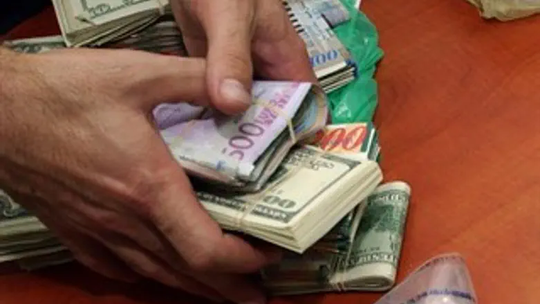 שווייץ כבר כאן. ארכיון