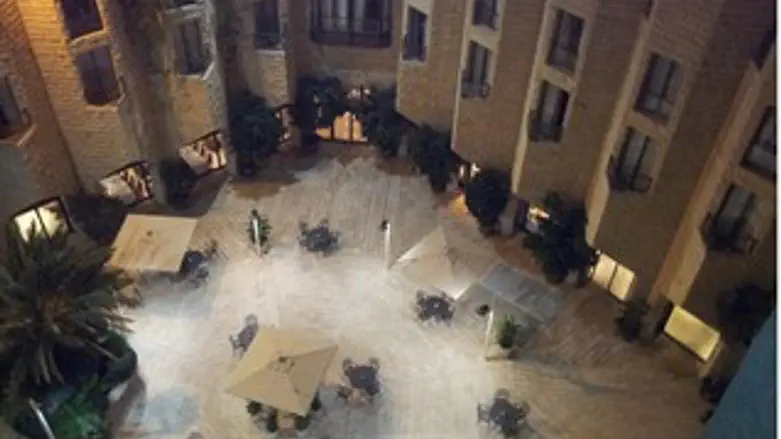 ענבל- מבט מלמעלה