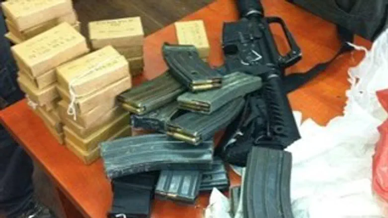 אמצעי לחימה שנתפסו