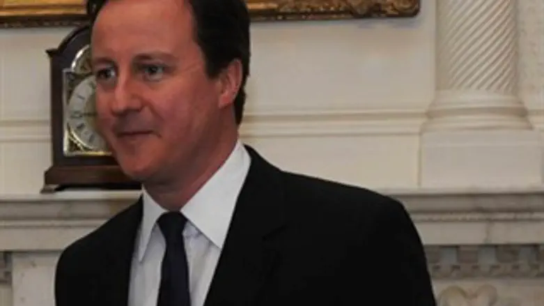 נוזף. קמרון