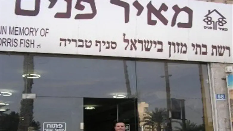 Meir Panim's Dan Koweity