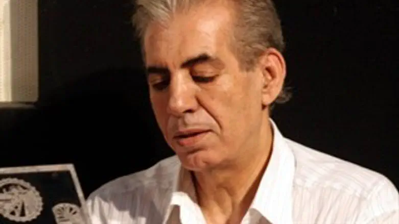 לא מבין. מויאל