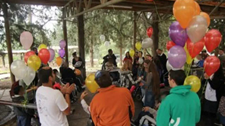 ילדי קו לחיים