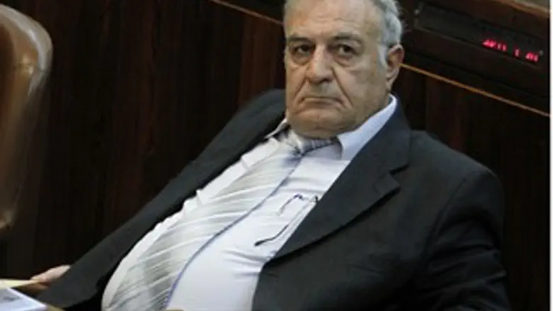 הסרת החסינות סבירה. נאפע