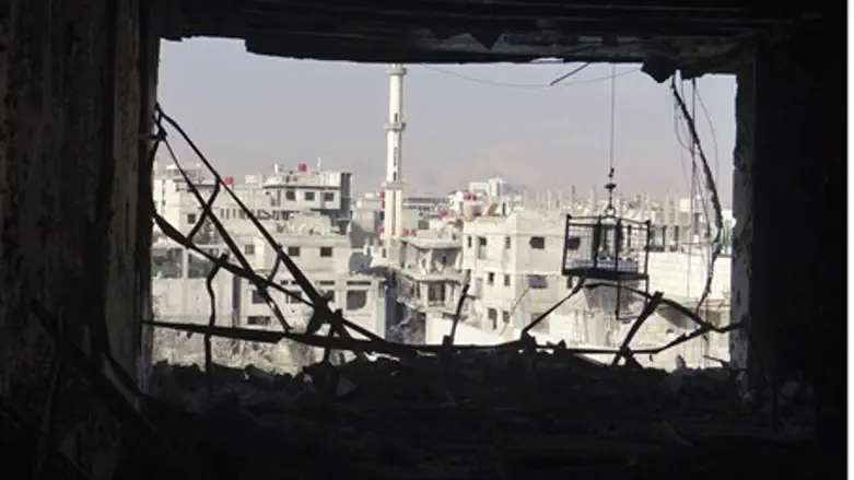 Damaged Syria buildings
