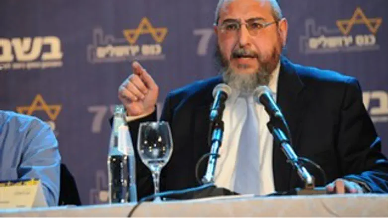 אמסלם מאשים, הבוקר בכנס ירושלים