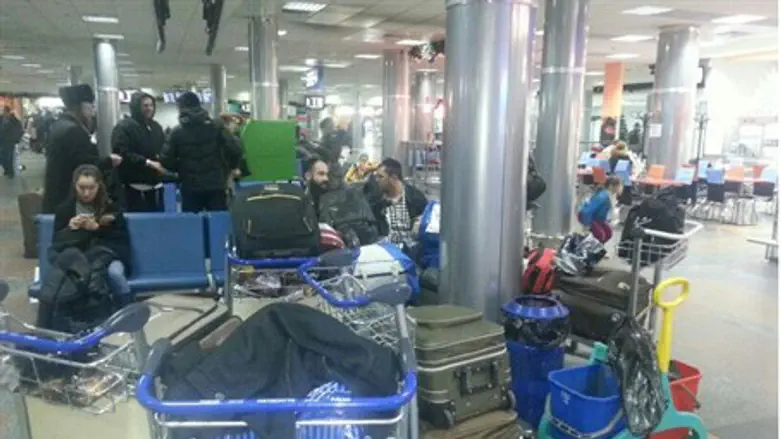 Israelis stranded in Ukraine