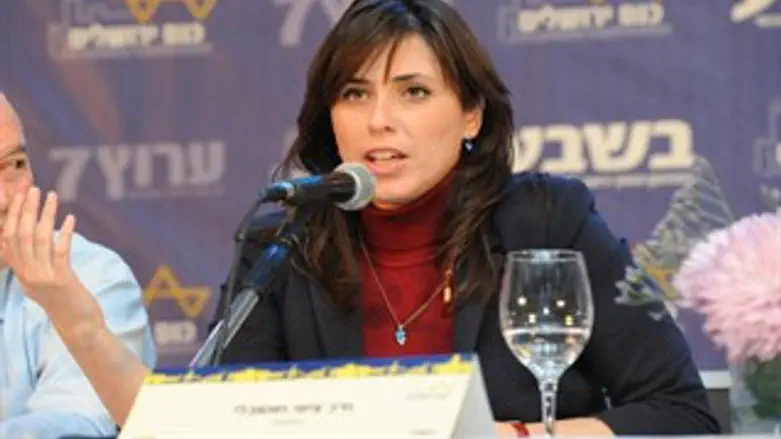ציפי חוטובלי