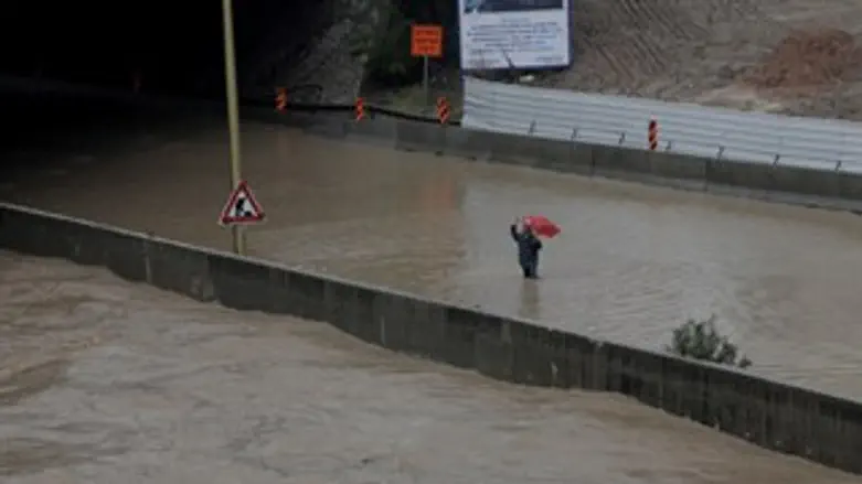 הצפות. היום