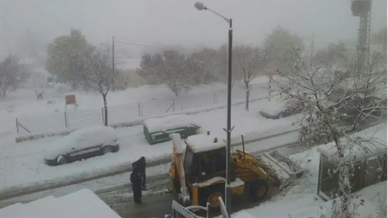 Kiryat Arba, in the snow