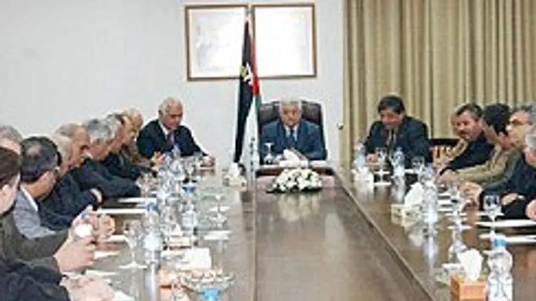 אות גבורה. אבו מאזן