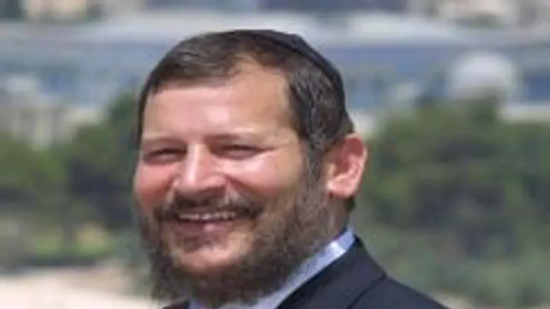 משימה לאומית. לופוליאנסקי