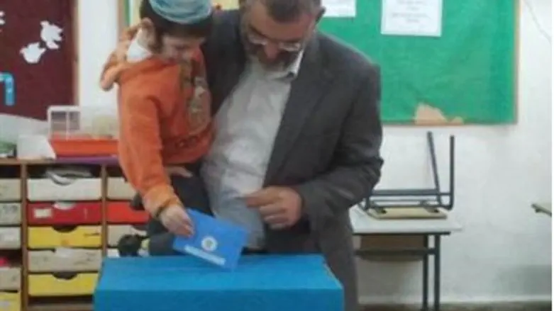 MK Ben-Ari votes