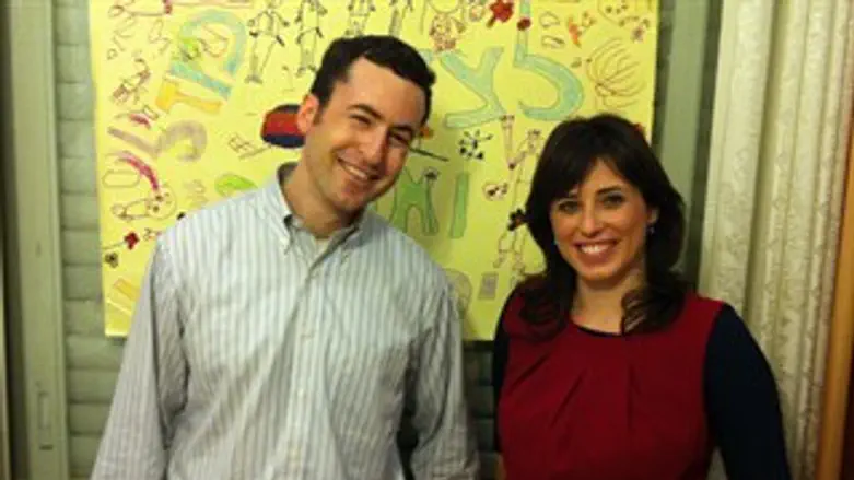 חוטובלי לצד בחיר ליבה, אור אלון