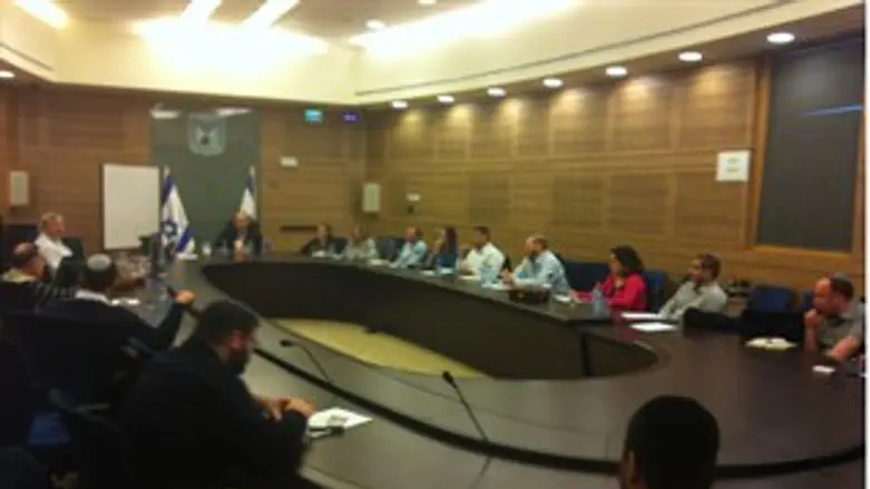 יום עיון לעוזרים ולדוברים