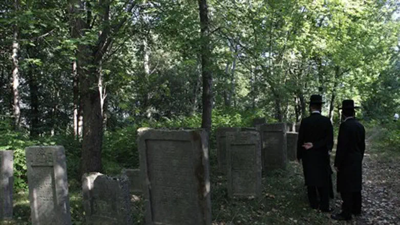 Старое еврейское кладбище на Украине