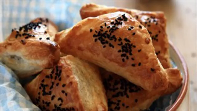 על צורת הבורקס. אילוסטרציה