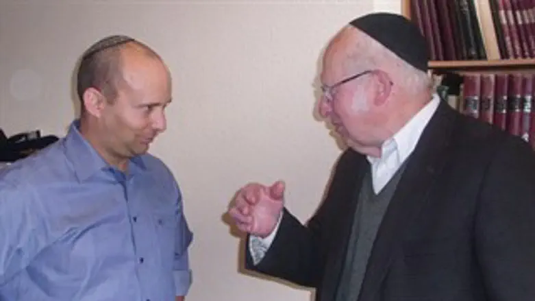 נפתלי בנט עם הרב ליכטינשטיין