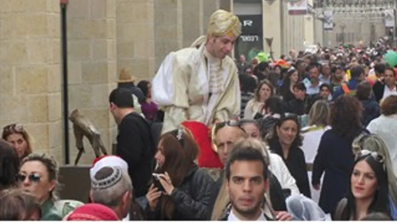 חגיגה באלרוב