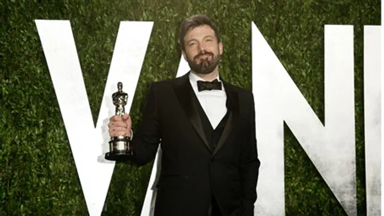 Director Ben Affleck with the Oscar