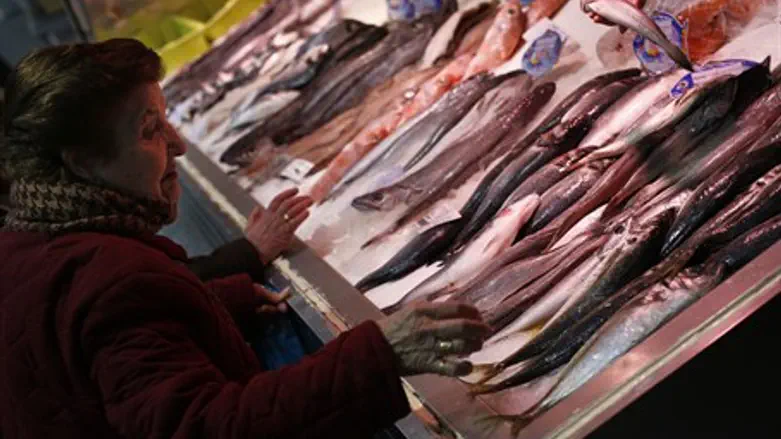 A diet rich in nuts, fish and fruit may reduc