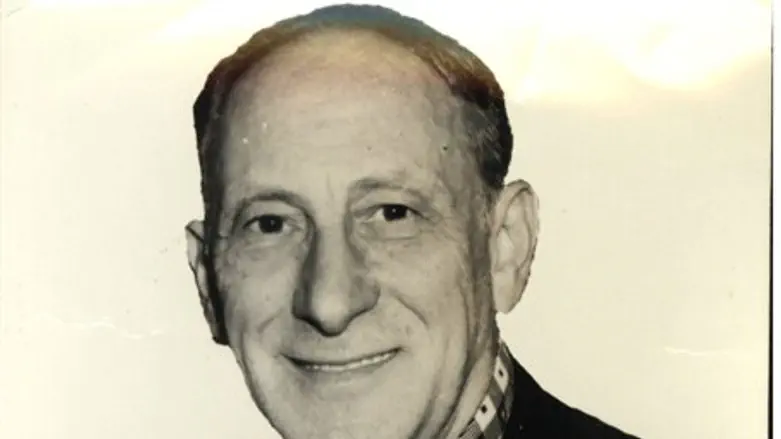 Songwriter, performer Benny Bell