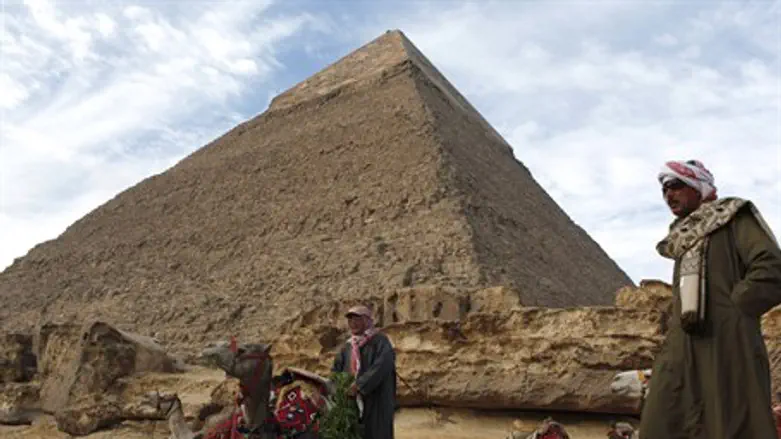 Giza pyramids