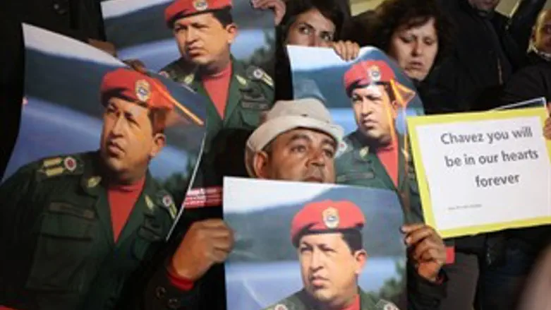 בוכים באמת על הוגו