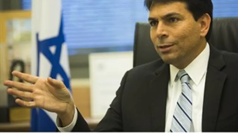 דני דנון