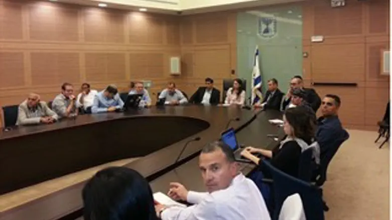 השדולה להשבת המסתננים