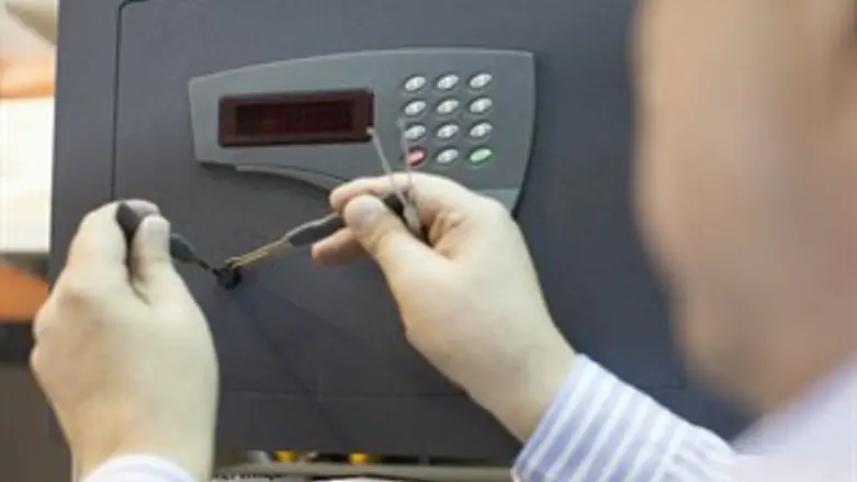 תלמידים פורצים