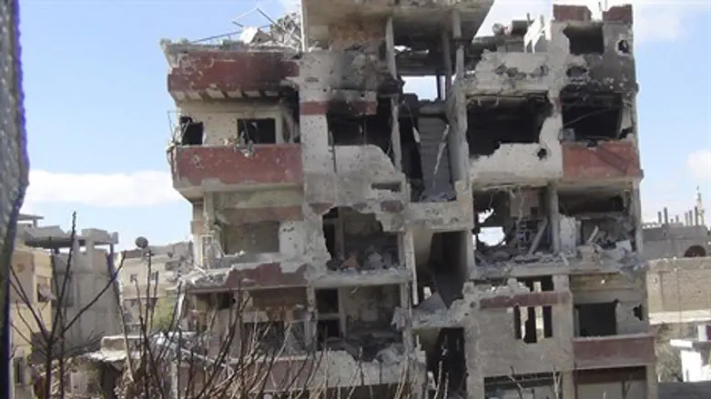 Building destroyed in Deraya