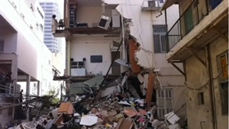 המבנה שקרס בתל אביב