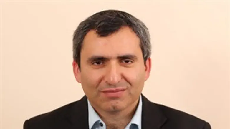 מתחיל עם טורקיה. אלקין.