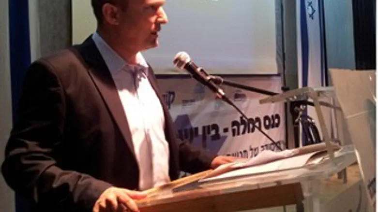 נפתלי בנט