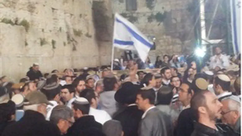 החגיגות ברחבת הכותל