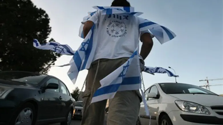 Flags-on-cars