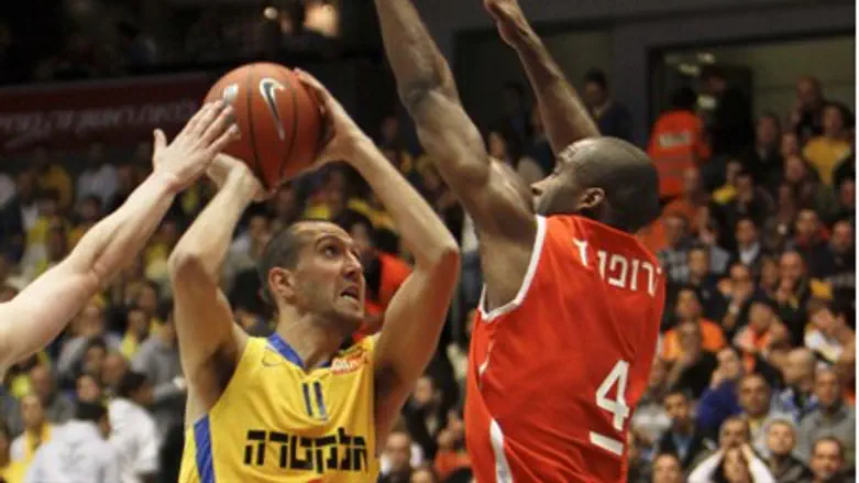 Баскетбол (архив)