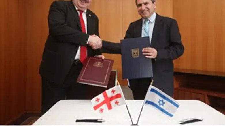 אלקין ועמיתו הגיאורגי