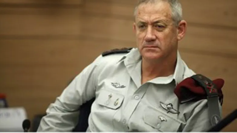 "הצבא יישאר ממלכתי". גנץ