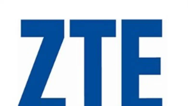 סוגרת את החמישייה הפותחת במכירות טלפונים חכמי