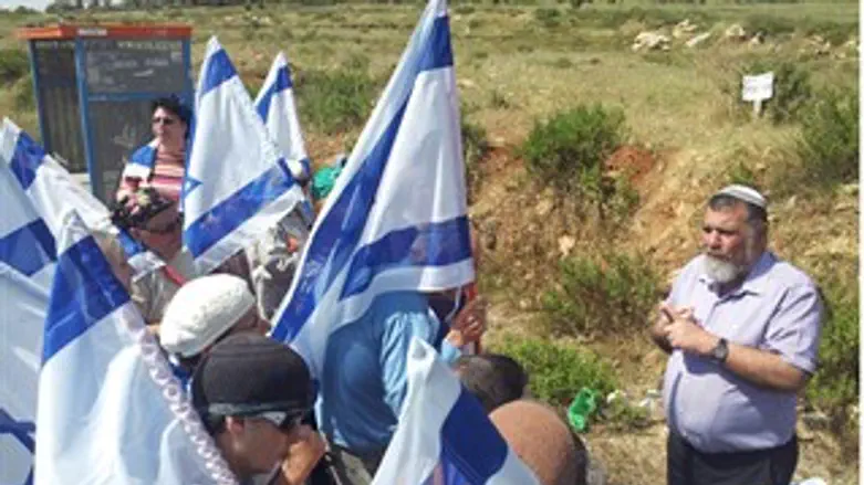 מסיקה הבוקר בצומת תפוח